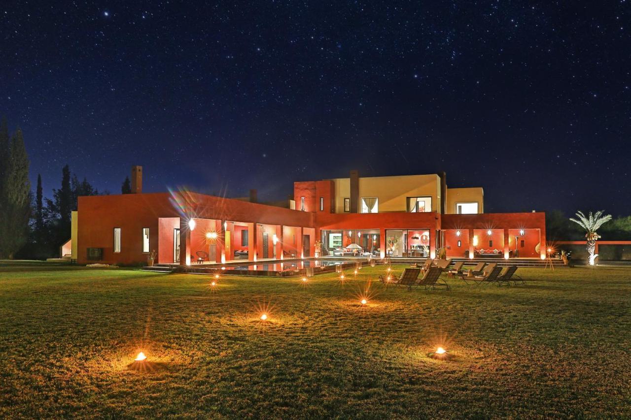 Dar Noujoum Hotel Ait Bou Zguia Екстериор снимка