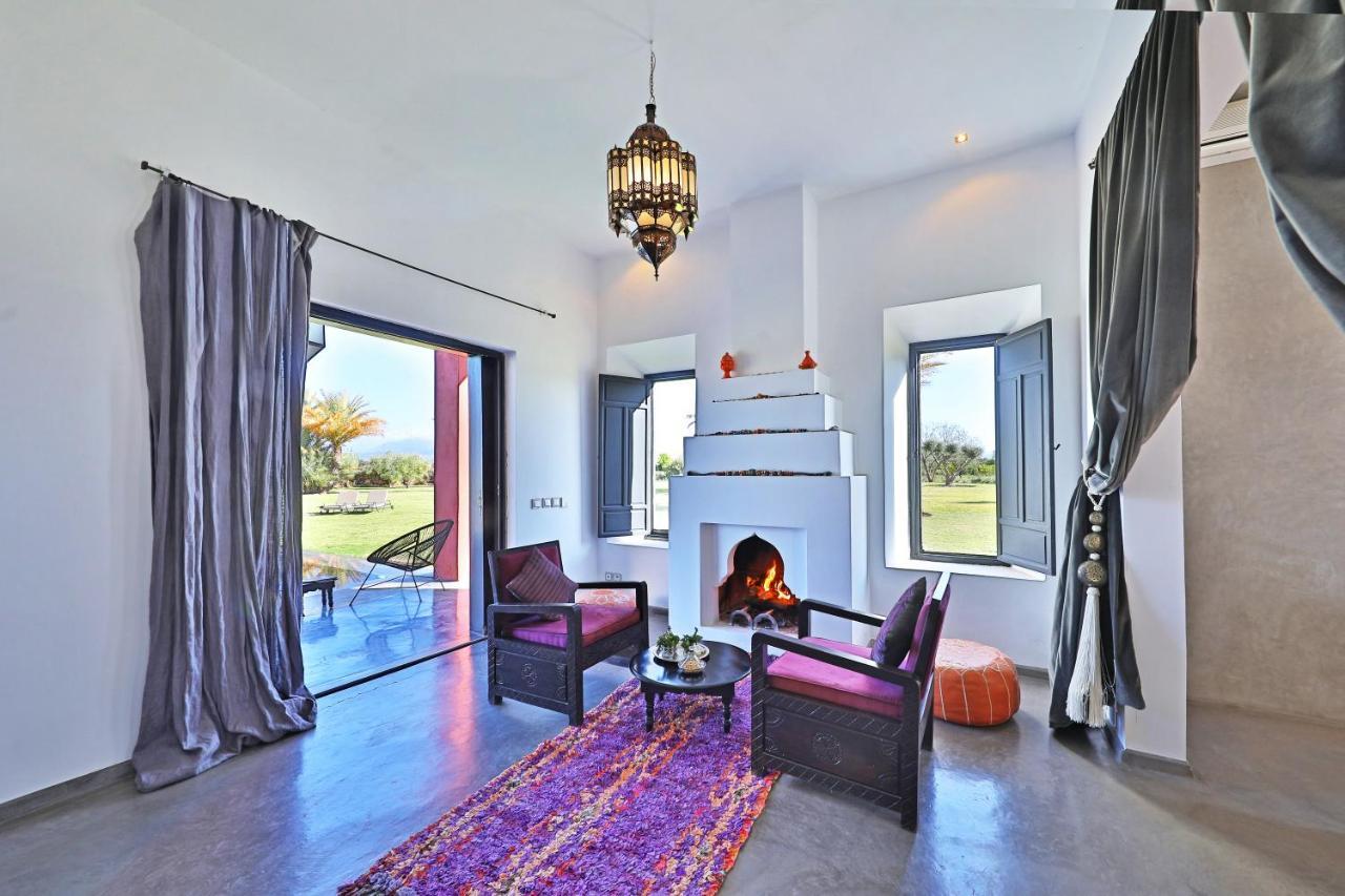 Dar Noujoum Hotel Ait Bou Zguia Екстериор снимка
