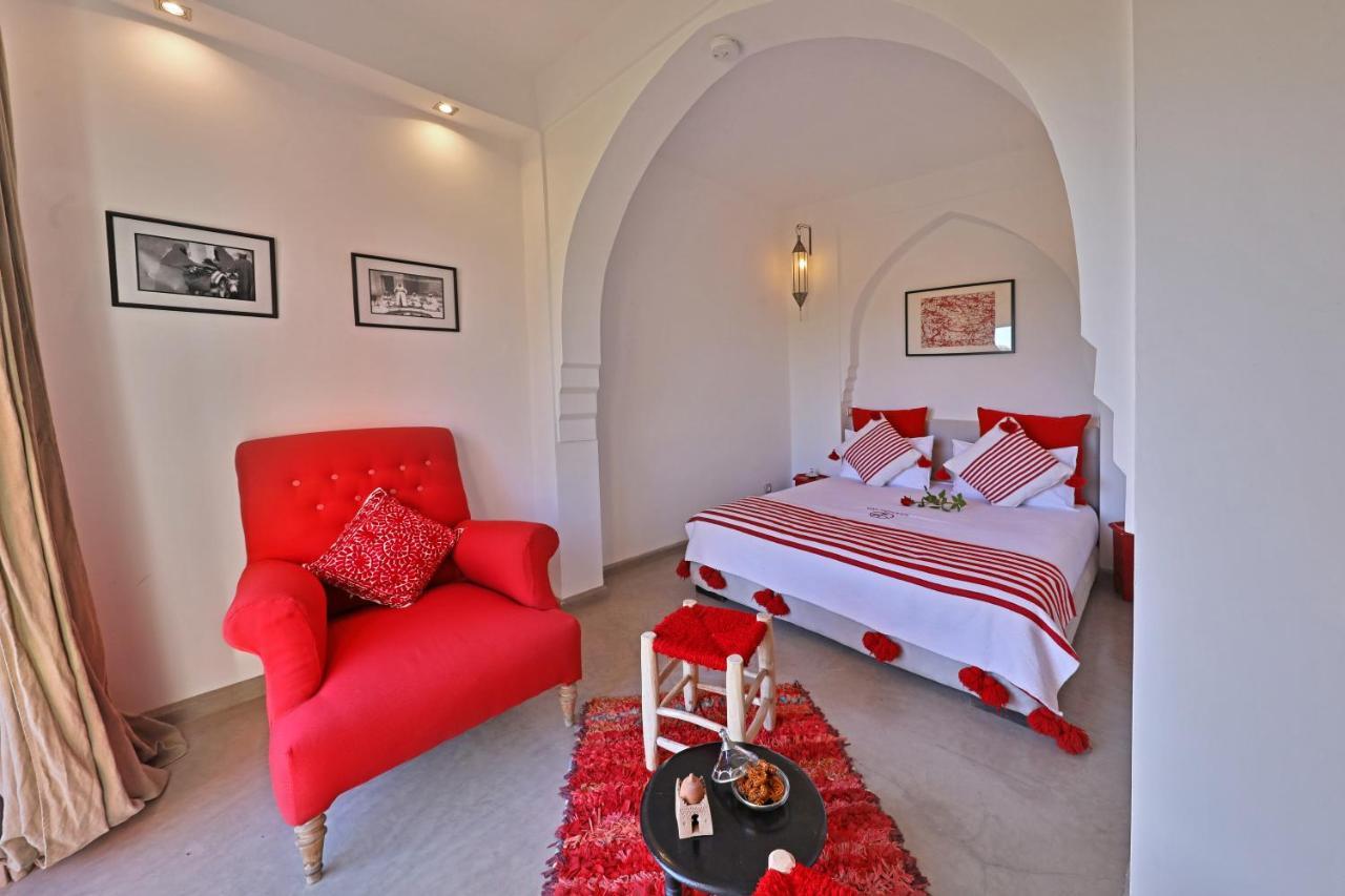 Dar Noujoum Hotel Ait Bou Zguia Екстериор снимка