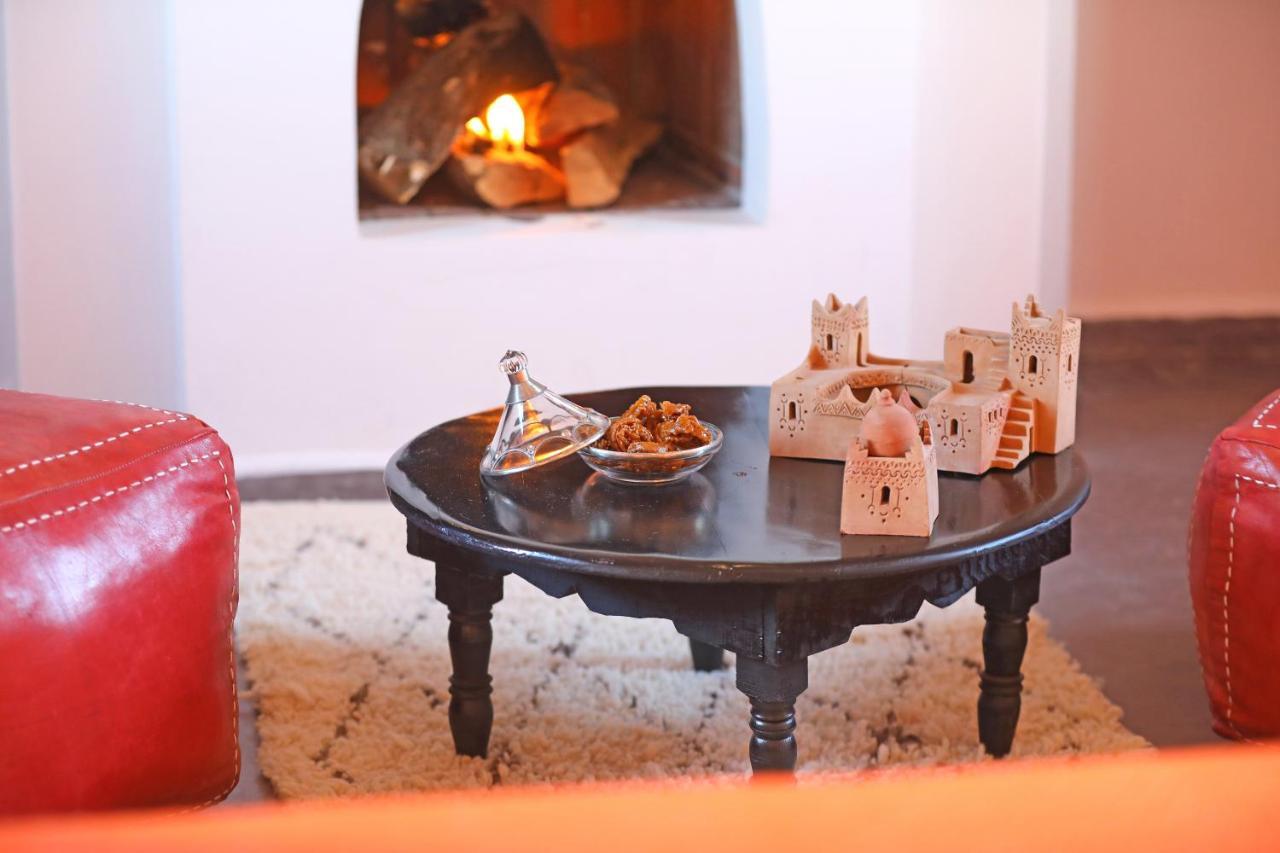 Dar Noujoum Hotel Ait Bou Zguia Екстериор снимка